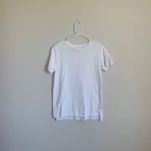 Oversized white Tee